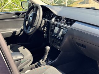 2015 Skoda Rapid I, белый, 950000 рублей, вид 5