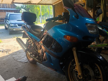 1995 Kawasaki ZZR 400, чёрный, 220000 рублей, вид 1