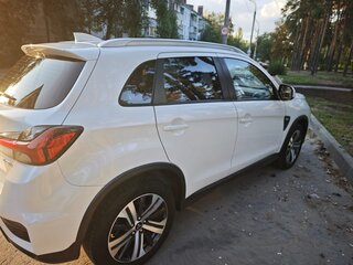 2020 Mitsubishi ASX I Рестайлинг 3, белый, 1995000 рублей, вид 2