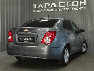 2014 Chevrolet Aveo II, серый, 599000 рублей, вид 2