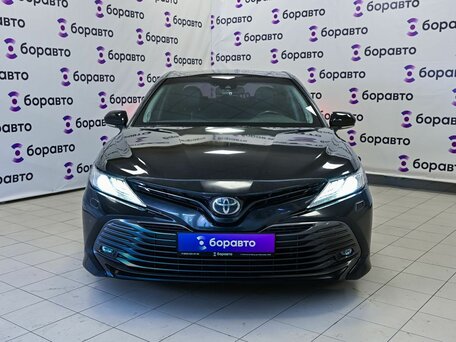 2020 Toyota Camry VIII (XV70), чёрный, 3000000 рублей, вид 2