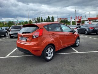 2016 Ford Fiesta Mk6 Рестайлинг, оранжевый, 849000 рублей, вид 5