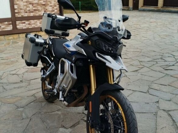 2025 Voge 900DSX, серебристый, 790900 рублей - вид 4