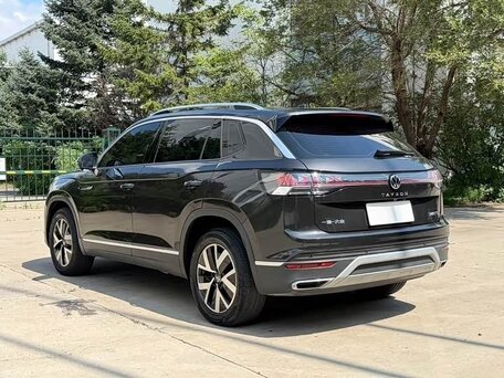 2022 Volkswagen Tayron I, серый, 2360000 рублей, вид 3