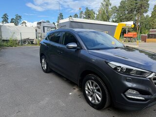 2017 Hyundai Tucson III, серый, 1970000 рублей, вид 2