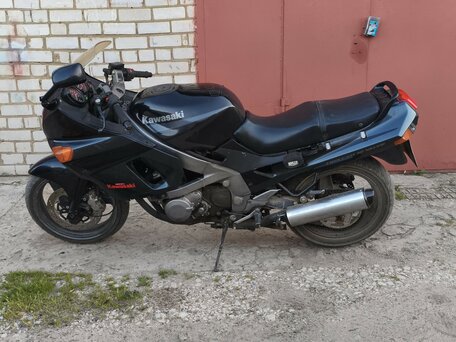 1994 Kawasaki ZZR 400, чёрный, 215000 рублей, вид 1