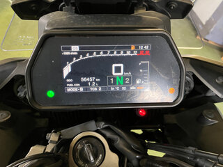 2018 Yamaha MT-09 Tracer (FJ-09), чёрный, 832000 рублей, вид 3