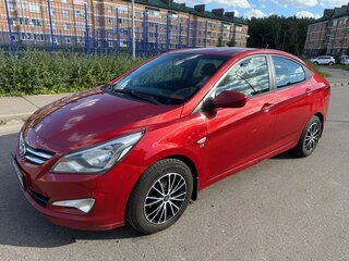 2015 Hyundai Solaris I Рестайлинг, красный, 980000 рублей, вид 2