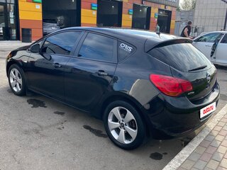 2011 Opel Astra J, чёрный, 650000 рублей, вид 5