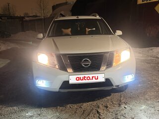 2015 Nissan Terrano III (D10), белый, 870000 рублей, вид 2
