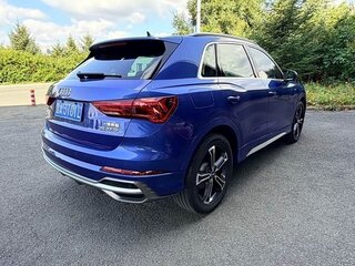 2023 Audi Q3 35 TFSI II (F3), синий, 1880000 рублей, вид 3