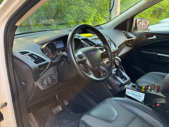 2015 Ford Kuga II, белый - вид 4