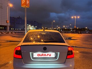 2012 Skoda Octavia II (A5) Рестайлинг, белый, 750000 рублей, вид 3