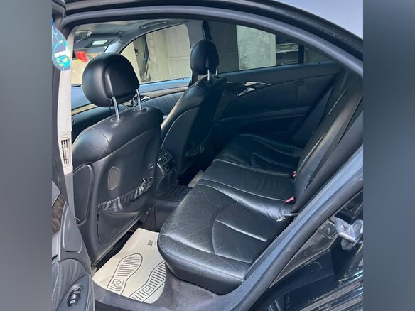 2002 Mercedes-Benz E-Класс 500 III (W211, S211), чёрный, 1150000 рублей - вид 11