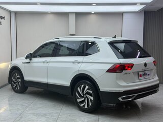 2022 Volkswagen Tiguan L II Рестайлинг (China Market), белый, 1870000 рублей, вид 5