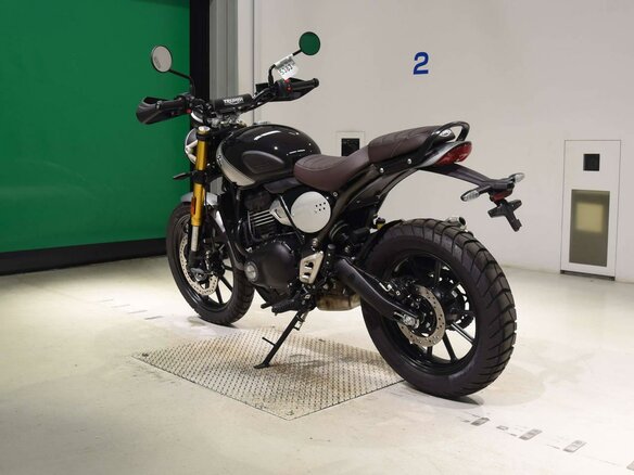 2026 Triumph Scrambler, чёрный, 695000 рублей - вид 5