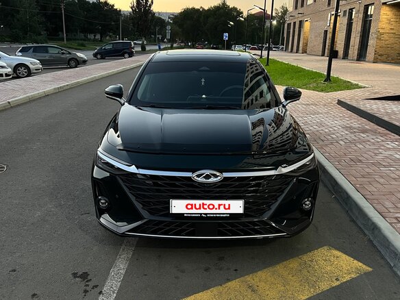 2023 Chery Arrizo 8, зелёный - вид 1