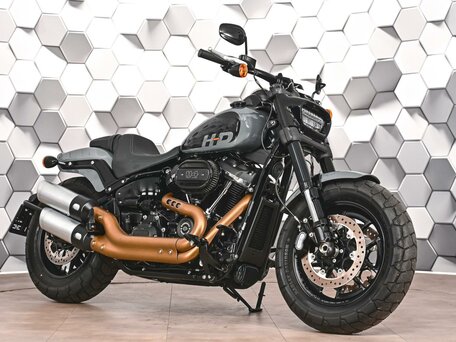 2022 Harley-Davidson Fat Bob, серый, 1899000 рублей, вид 1