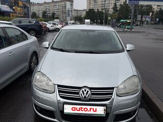 2008 Volkswagen Jetta V, серебристый, 390000 рублей, вид 2