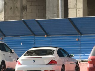 2008 BMW 6 серии 630i II (E63/E64) Рестайлинг, белый, 1500000 рублей, вид 4
