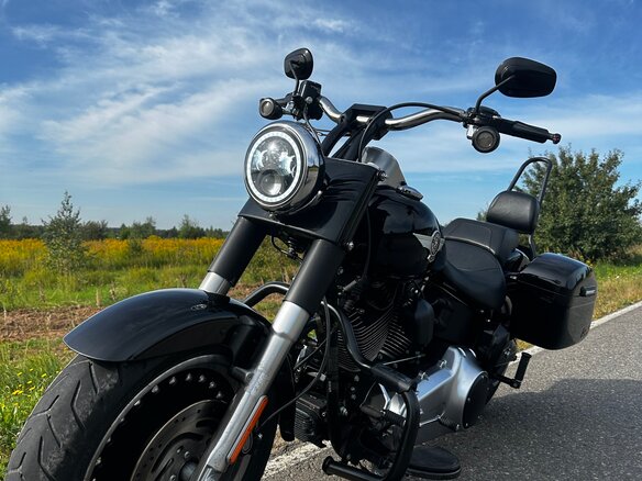 2010 Harley-Davidson Fat Boy, чёрный, 999000 рублей - вид 6
