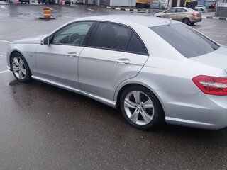 2010 Mercedes-Benz E-Класс 200 5G-Tronic IV (W212, S212, C207), серебристый, 1700000 рублей, вид 5