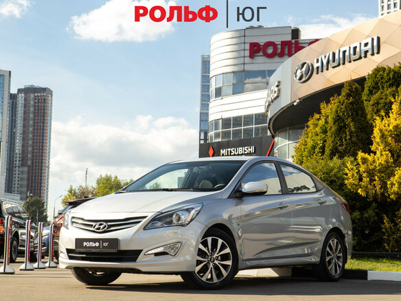 2015 Hyundai Solaris I Рестайлинг, серебристый, 1058000 рублей