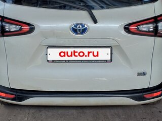 2017 Toyota Sienta II, белый, 1270000 рублей, вид 2