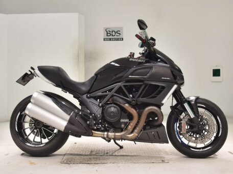 2012 Ducati Diavel, чёрный, 900000 рублей, вид 4