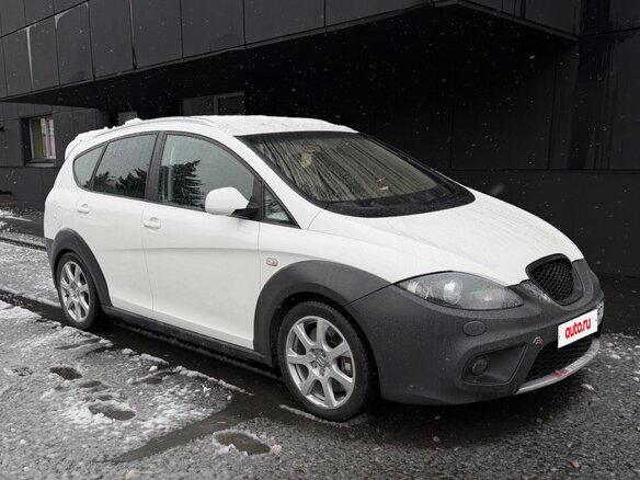 2011 SEAT Altea Freetrack I Рестайлинг, белый - вид 28