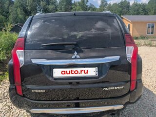 2016 Mitsubishi Pajero Sport III, чёрный, 2550000 рублей, вид 3
