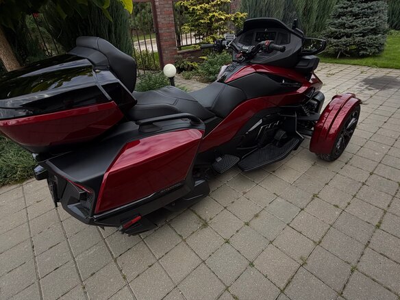 2023 BRP Can-Am Spyder, красный, 2030000 рублей - вид 13
