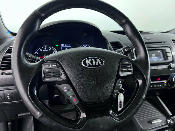 2018 Kia Cerato III Рестайлинг (Classic), синий, 1599000 рублей - вид 11