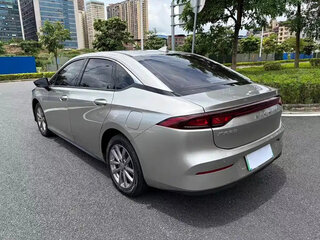 2024 Aion S 580, серебристый, 1450069 рублей, вид 4