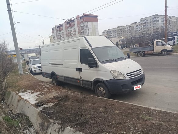 2008 Iveco Daily, белый, 1400000 рублей - вид 10