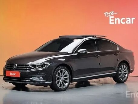 2022 Volkswagen Passat B8 Рестайлинг, коричневый, 2800000 рублей, вид 1