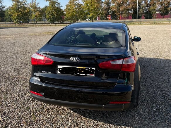 2013 Kia Cerato III, чёрный - вид 4