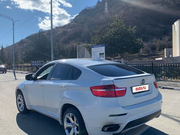 2009 BMW X6 30d I (E71), белый, 1700000 рублей - вид 2