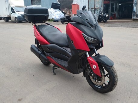 2019 Yamaha XMAX, красный, 359000 рублей, вид 2