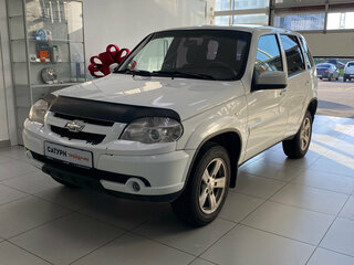 2018 Chevrolet Niva I Рестайлинг, белый, 560000 рублей, вид 1