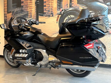 2018 Honda GL 1800 Gold Wing, чёрный, 2550000 рублей, вид 5