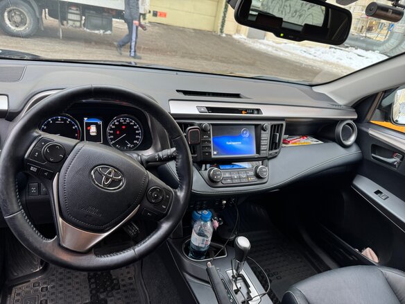 2018 Toyota RAV4 IV (XA40) Рестайлинг, синий, 3350000 рублей - вид 10
