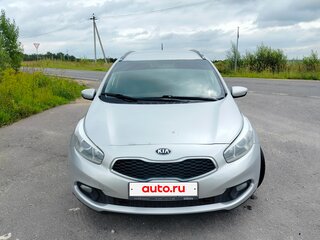 2014 Kia Ceed II, серебристый, 650000 рублей, вид 2