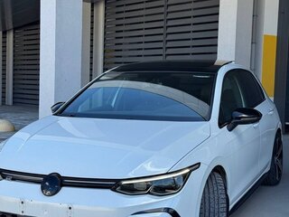 2022 Volkswagen Golf VIII, белый, 1970000 рублей, вид 2