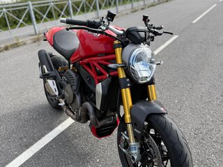2015 Ducati Monster 1200, красный, 825000 рублей, вид 3