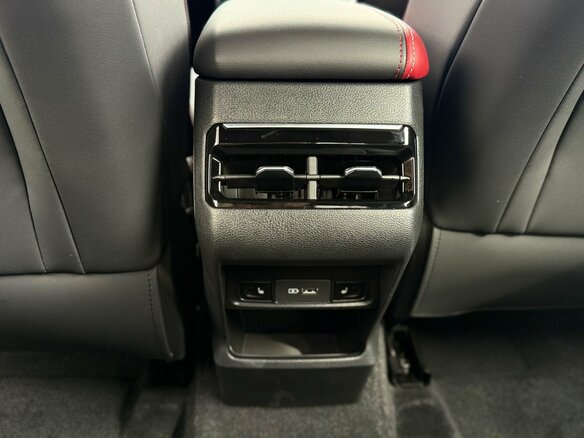 2026 Geely Coolray I Рестайлинг 2, фиолетовый, 2929990 рублей - вид 26