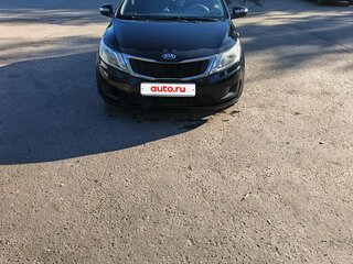 2014 Kia Rio III, чёрный, 570000 рублей, вид 2