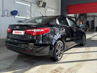 2011 Kia Rio III, чёрный, 650000 рублей, вид 5