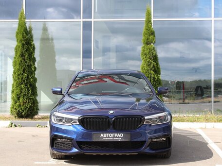 2018 BMW 5 серии 530d xDrive VII (G30/G31/G38), синий, 3880000 рублей, вид 2