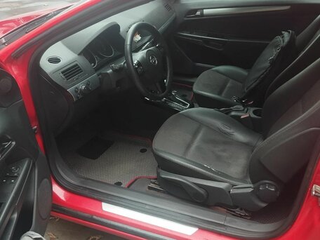 2008 Opel Astra GTC H Рестайлинг, красный, 410000 рублей, вид 4